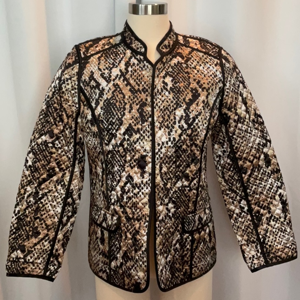 Coldwater Creek Reversible Quilted Animal Print Pale Gold Jacket Women Size M